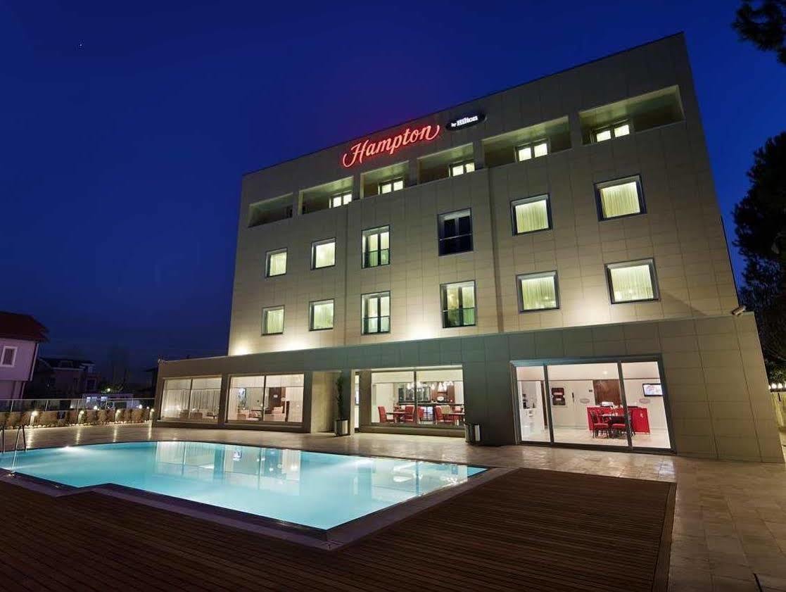 Отель Hampton By Hilton Орду Экстерьер фото
